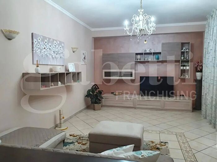 Appartamento quadrilocale in vendita in Viale Kennedy, Santa Maria Capua Vetere