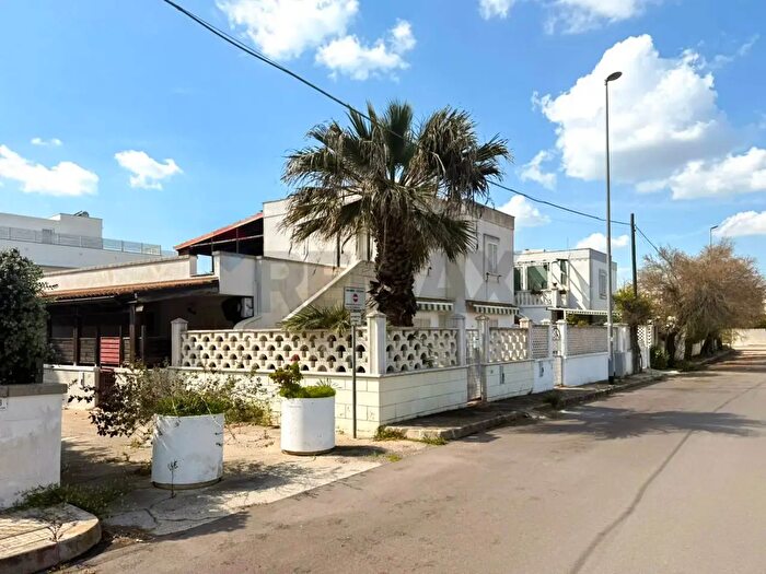 Appartamento bilocale in vendita in Viale delle Orchidee, Ugento