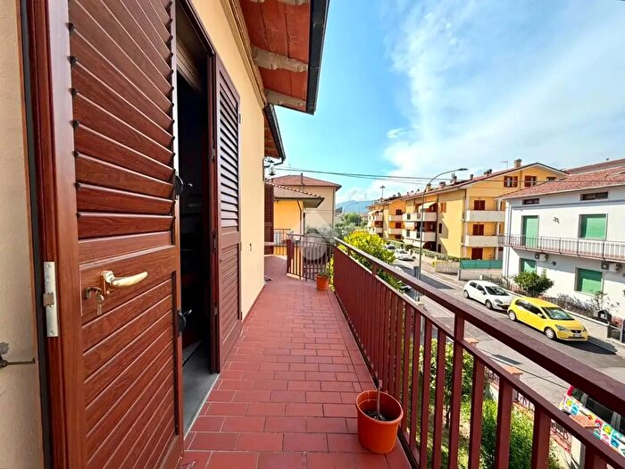 Appartamento bilocale in vendita in Via Ponchielli, Montemurlo