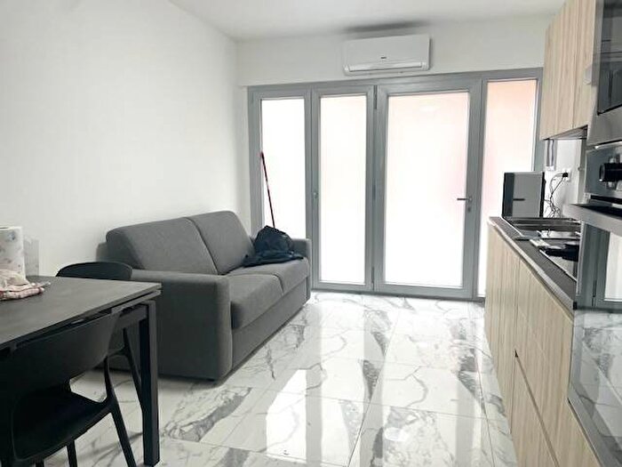 Appartamento trilocale in affitto in Centro Storico, Catanzaro