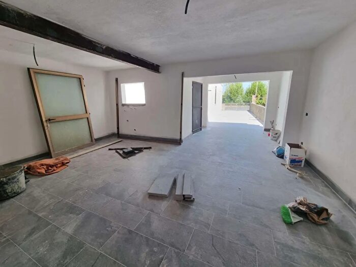 Appartamento quadrilocale in vendita in Via Taddeini, Montespertoli