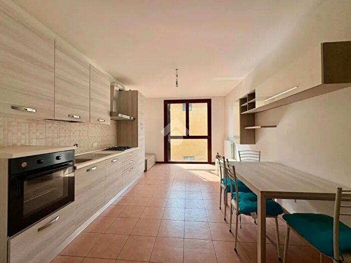 Appartamento trilocale in vendita in Via Giuseppe Verdi, Gazzaniga