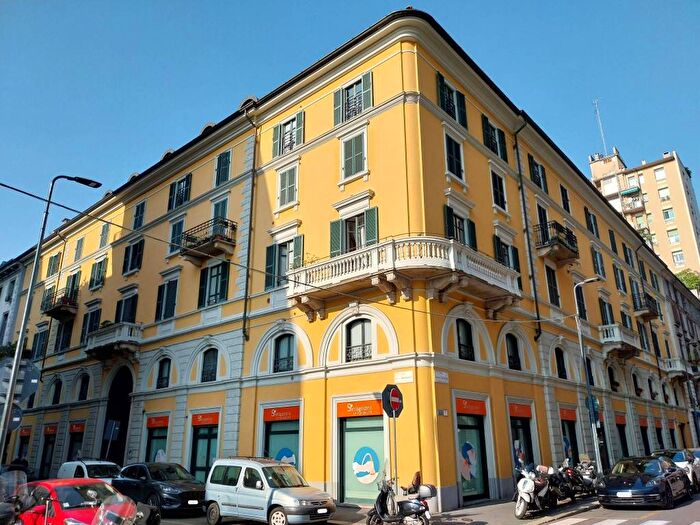 Appartamento bilocale in affitto in Via Aldo Manuzio, Repubblica, Milano