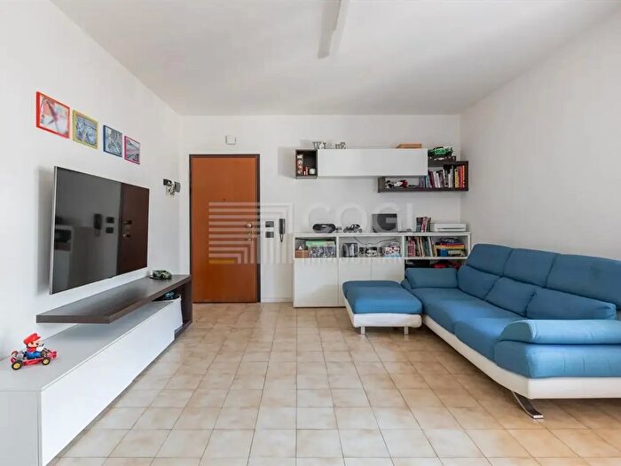 Appartamento trilocale in vendita in Imola