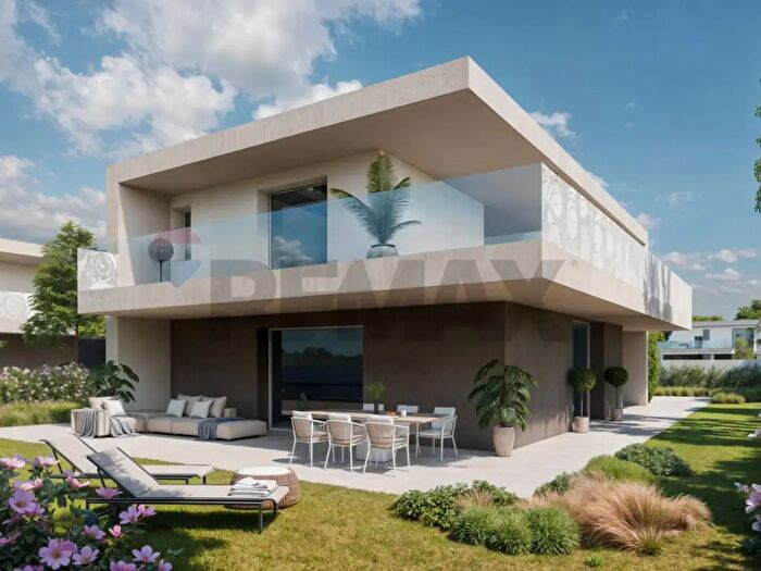 Casa con 5 locali in vendita in Castelnuovo Del Garda