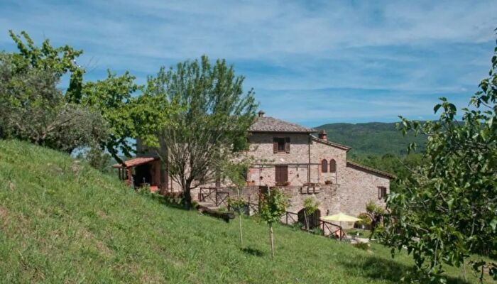 Casa in vendita in Piegaro