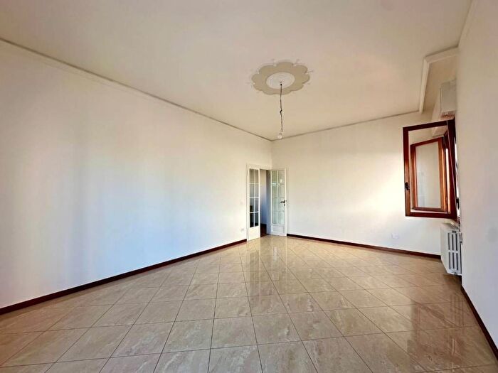 Casa con 6 locali in affitto in Via Borgo Giannotti, San Marco Acquacalda, Lucca