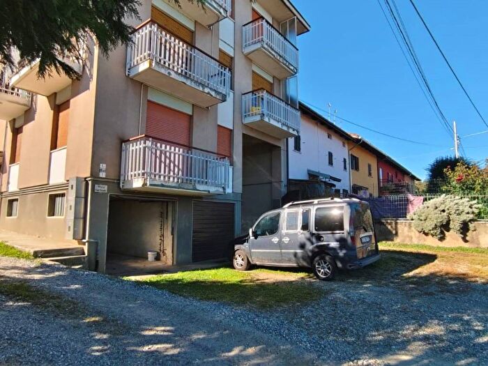 Appartamento quadrilocale in affitto in Via Regina Margherita, Bornasco, Sala Biellese