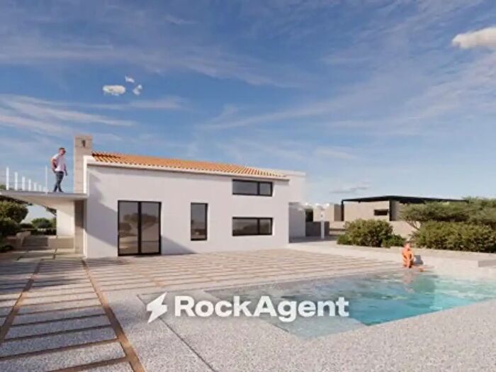 Casa con 6 locali in vendita in Strada CastelsardoSanta Teresa Gallura, Santa Teresa Gallura