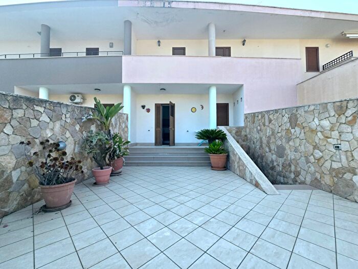 Casa quadrilocale in vendita in Via Capuana Gallipoli Le Italia, Gallipoli