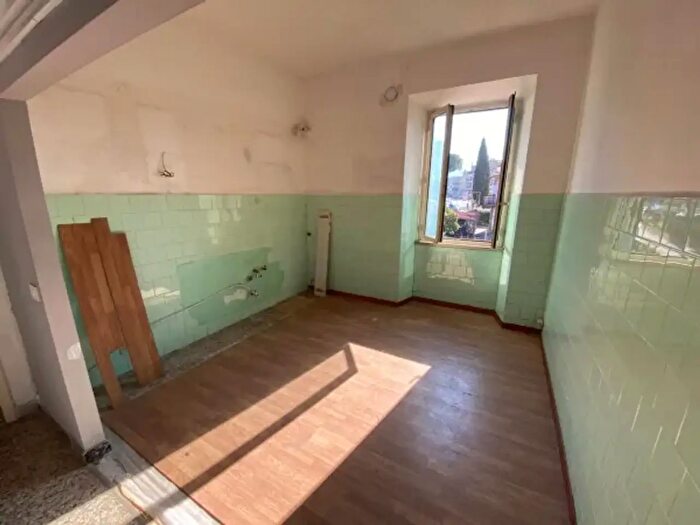 Appartamento bilocale in vendita in Via Rosolina, Tivoli