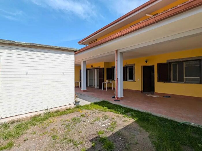 Casa con 5 locali in vendita in Viale Roma, Anzio