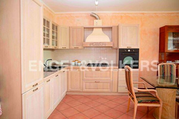 Appartamento trilocale in vendita in Via Don Ottavio Sironi, Robecco Sul Naviglio