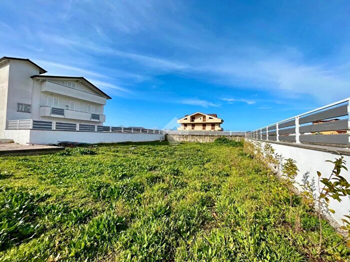 Appartamento quadrilocale in vendita in Via Casalanno, Quarto