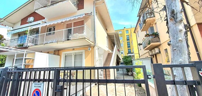 Appartamento quadrilocale in vendita in Viale Noli, Riccione