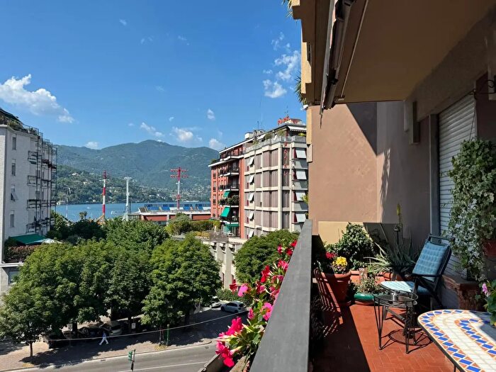 Appartamento bilocale in vendita in Viale Massenzio Masia, Como