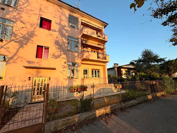 Appartamento con 5 locali in affitto in Farra dIsonzo Via Pitteri, Farra DIsonzo