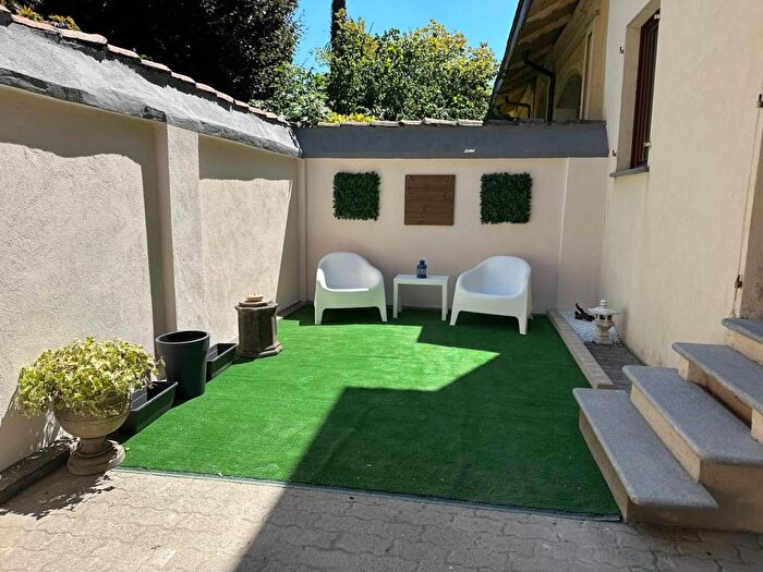 Appartamento bilocale in affitto in Piazza Carlo Alberto, Centro, Carignano