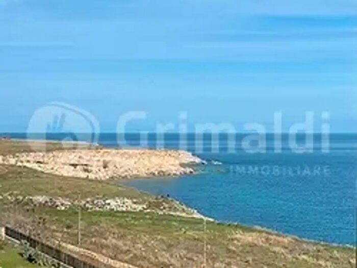 Appartamento monolocale in affitto in Siracusa