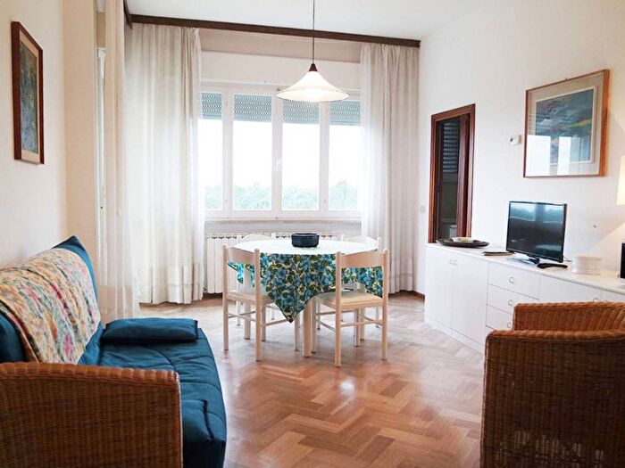 Appartamento trilocale in affitto in Via Traversa Pineta, Milano Marittima, Cervia