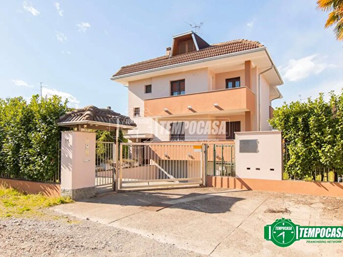 Appartamento trilocale in vendita in Via Fratelli Cervi, Castellanza