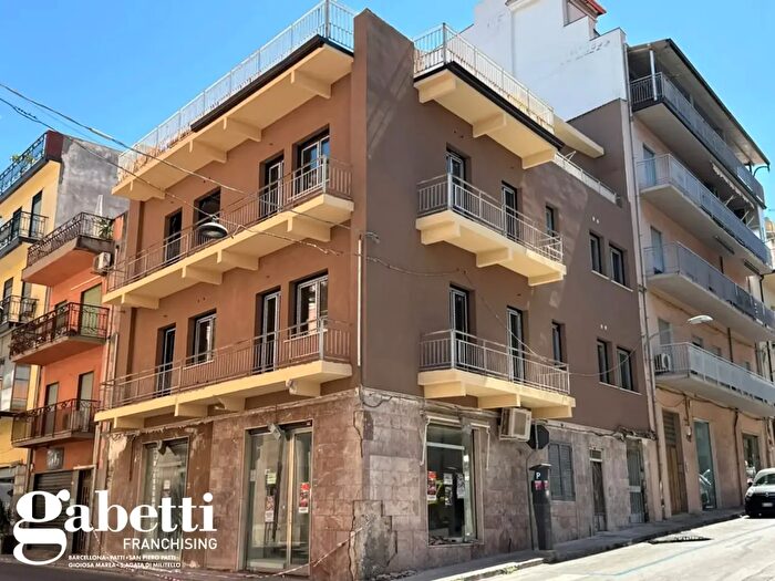 Appartamento con 5 locali in vendita in Via Campidoglio Snc, Sant'Agata Di Militello