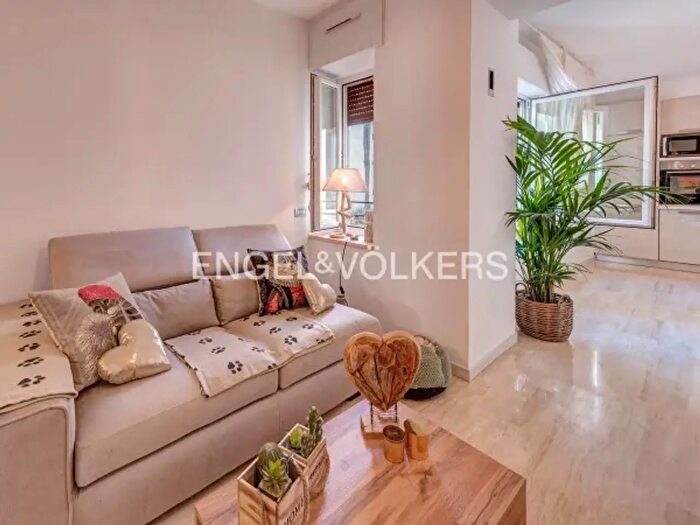 Appartamento trilocale in vendita in Lecco