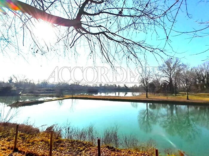 Casa in vendita in Via Riccardo Riporti, Piazzola Sul Brenta