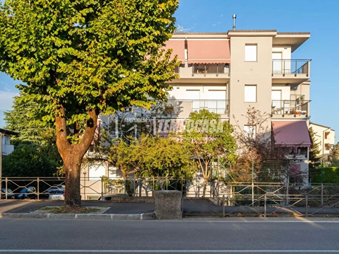 Appartamento bilocale in vendita in Via Verdi, Melzo