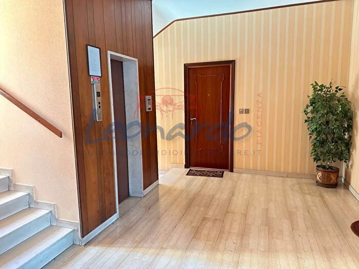 Appartamento trilocale in vendita in Piacenza