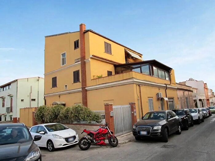 Appartamento con 5 locali in vendita in Via Dandolo, Ragusa