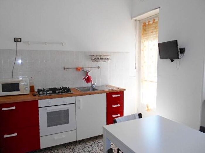 Appartamento trilocale in affitto in Via Issiglio, San Paolo, Torino