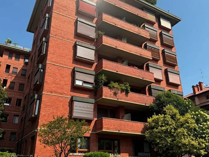 Appartamento con 6 locali in vendita in Via Paleocopa, Bergamo