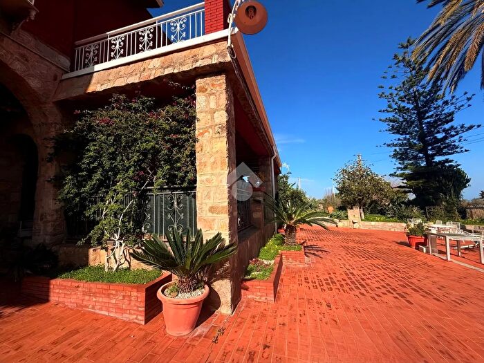 Casa trilocale in vendita in Cda SantArsenio, Termini Imerese