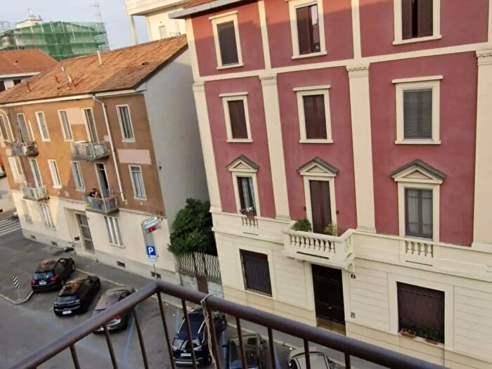 Appartamento monolocale in affitto in Via Monte Piana, Milano