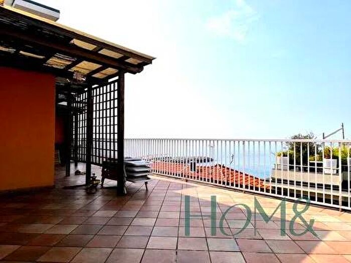 Appartamento quadrilocale in affitto in Via San Ampelio, Centro, Bordighera