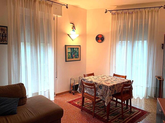 Appartamento trilocale in affitto in Via degli Ortolani, Mazzini Fossolo, Bologna