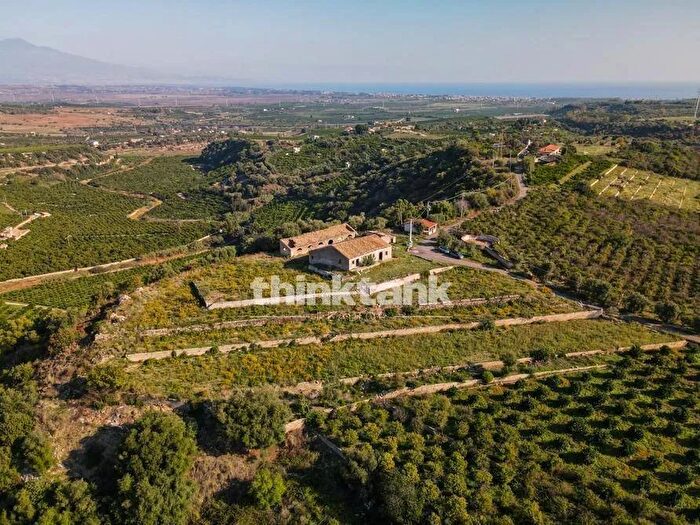 Casa con 10 locali in vendita in Agnone Bagni, Augusta