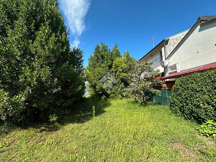 Casa con 5 locali in vendita in Via Giuseppe Garibaldi, Ravenna