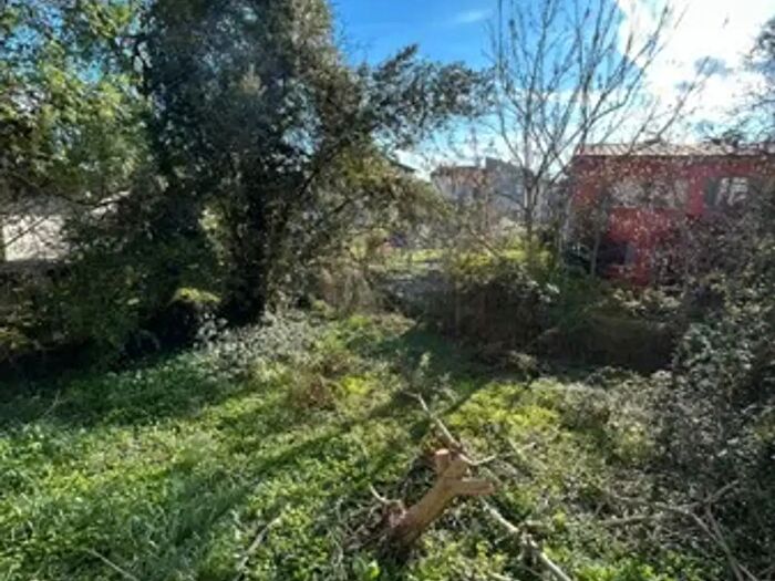 Casa con 6 locali in vendita in Via Angelo Massarotti, Cremona