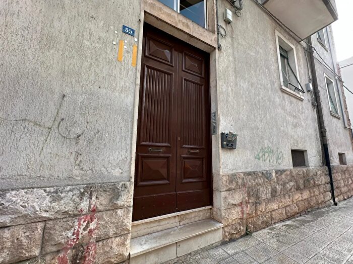 Appartamento trilocale in vendita in Corso dei Mille, Martina Franca