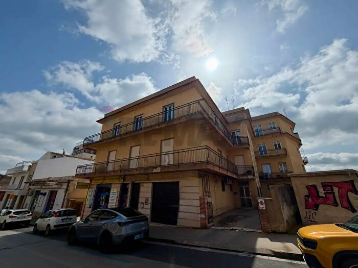 Appartamento con 7 locali in vendita in Viale Europa, Ragusa