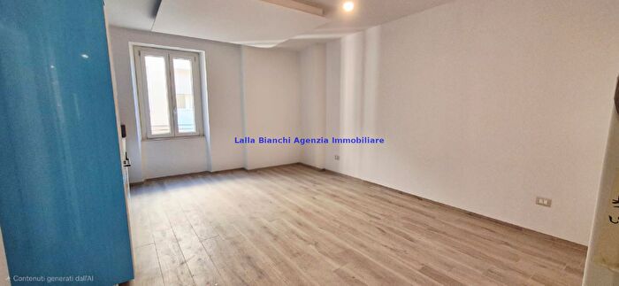 Appartamento quadrilocale in affitto in Via Branca, Pesaro