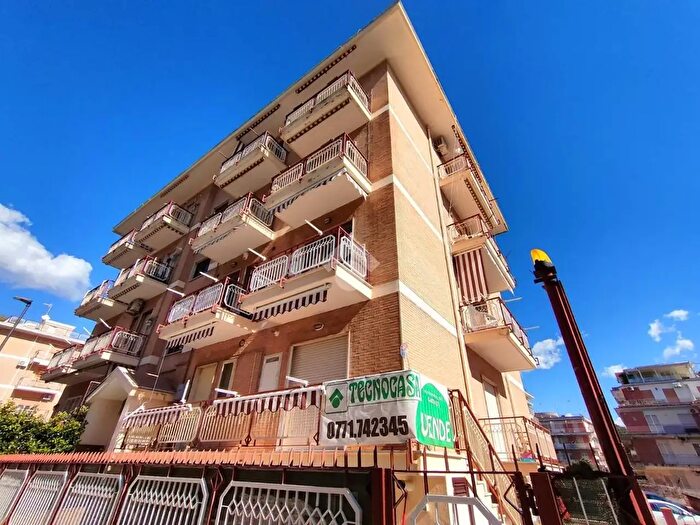 Appartamento quadrilocale in vendita in Via Livorno, Gaeta