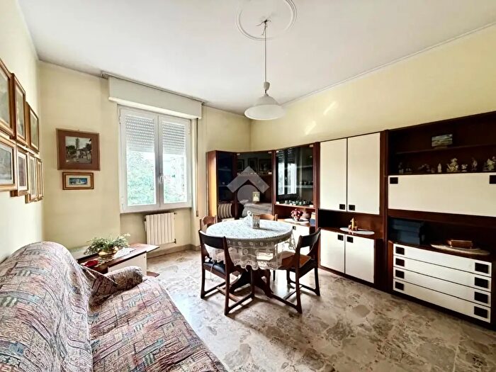 Appartamento trilocale in vendita in Via Carolina Bevilacqua, Brescia