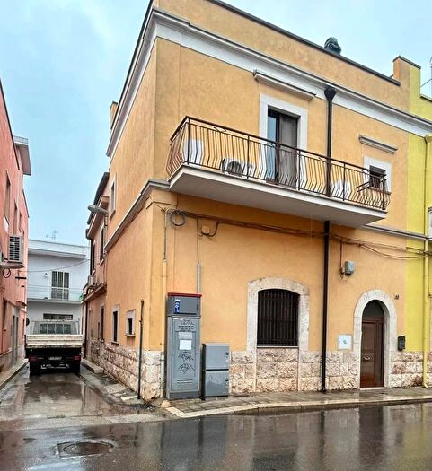 Casa con 7 locali in vendita in Indirizzo Via Acquaviva Traversa, Cassano Delle Murge