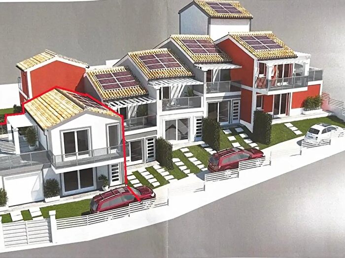 Casa quadrilocale in vendita in Via Eugenio Montale, Cagliari