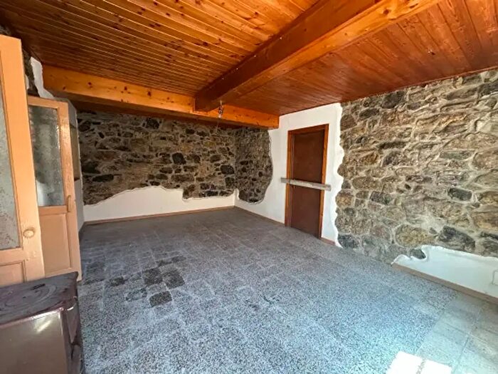 Appartamento trilocale in vendita in Colzate
