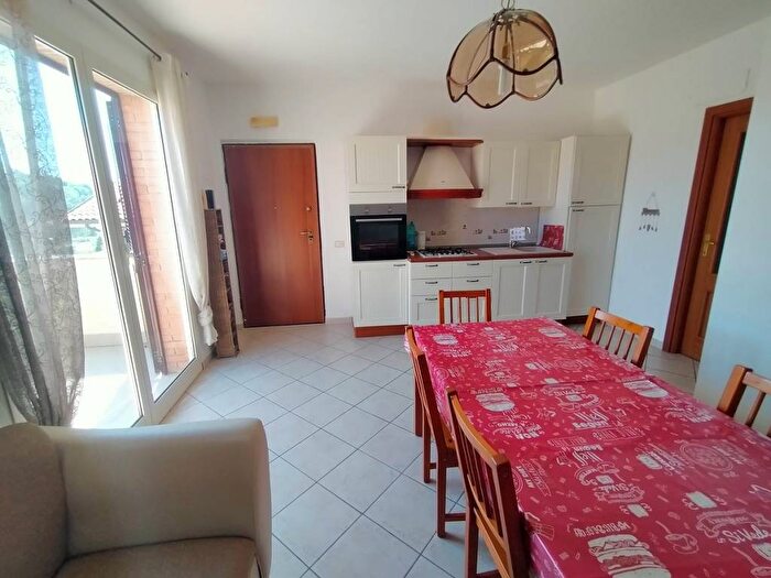 Appartamento quadrilocale in affitto in Via Ave Ninchi, Passo Varano, Ancona