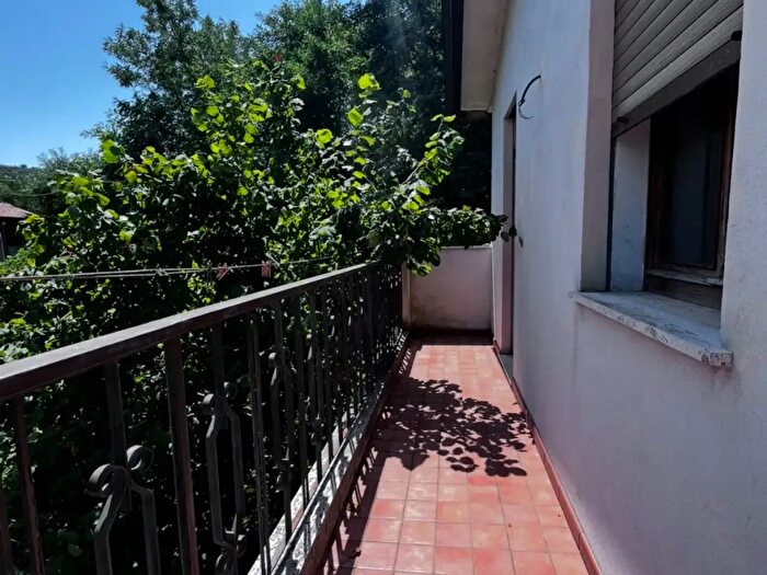 Casa quadrilocale in vendita in Via Cengolina, Galzignano Terme